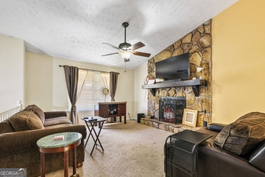 Photo of 1197 Ridgeside Drive NW, Acworth, GA 30102 (MLS # 10781602)