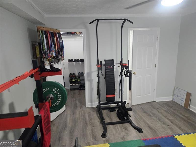 Wellington Manor - Residential