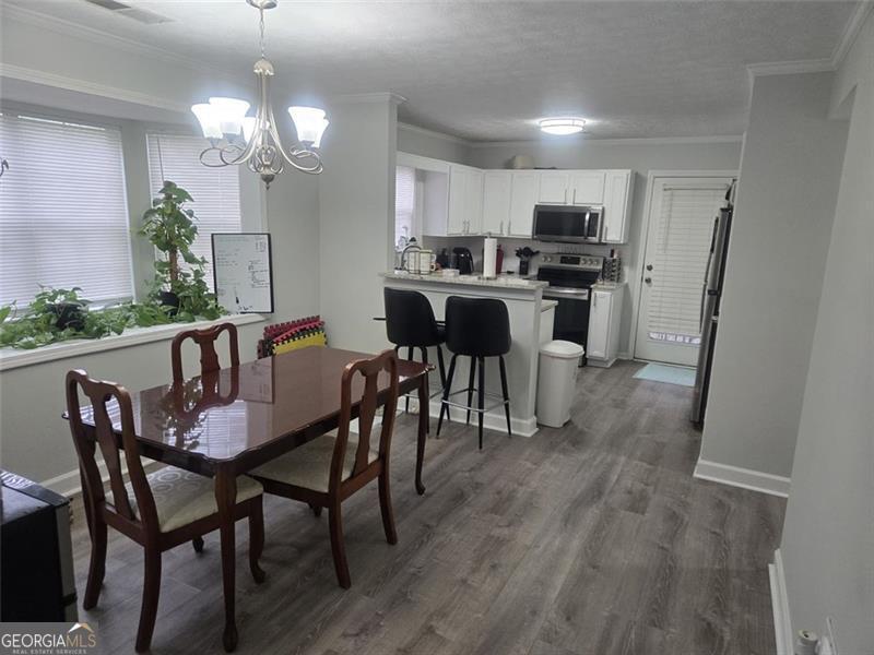 Wellington Manor - Residential