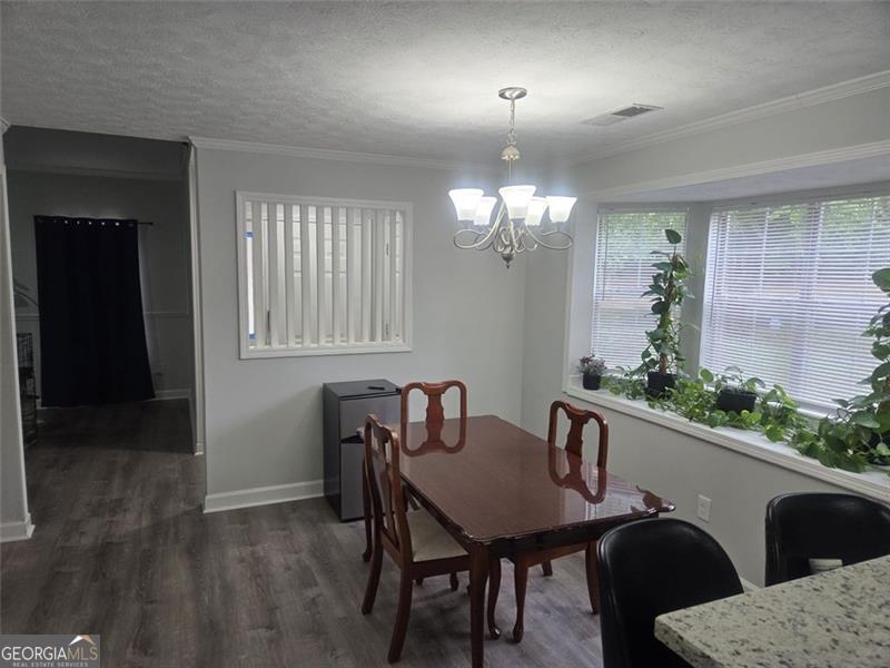 Wellington Manor - Residential