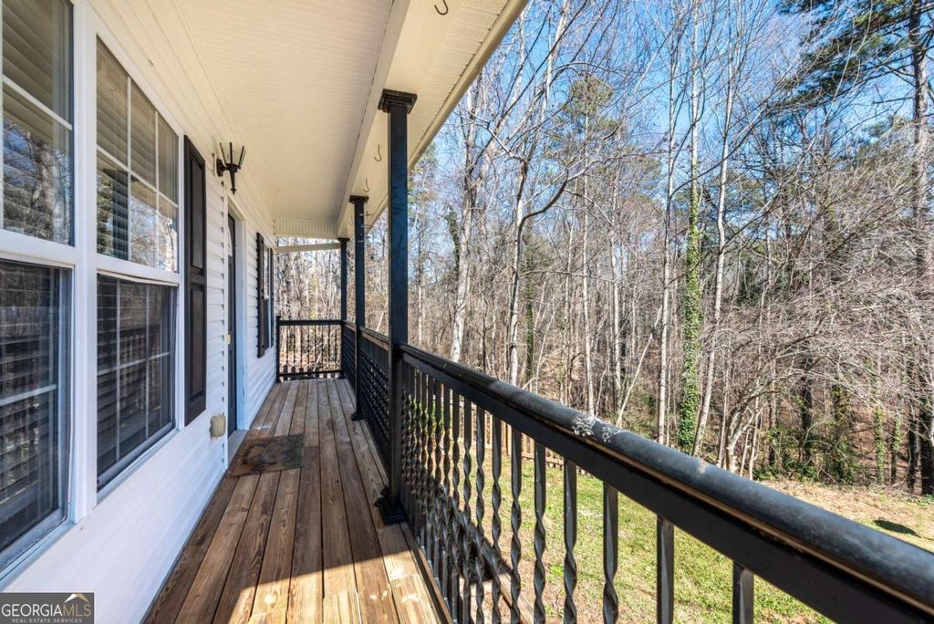 Photo of 5385 Renault Street, Cumming, GA 30041 (MLS # 10702378)