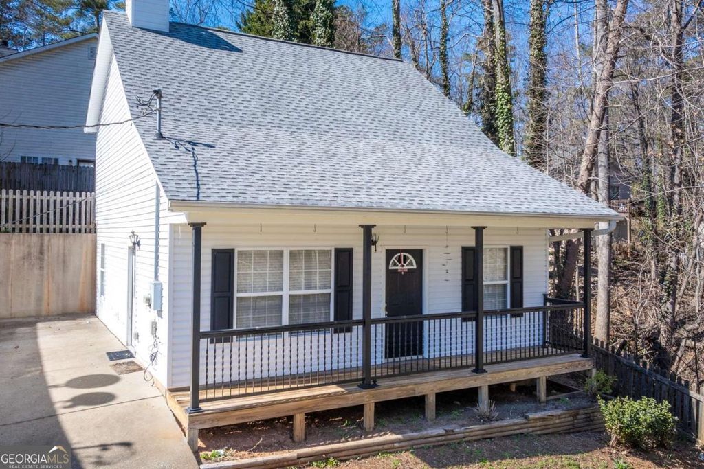 Photo of 5385 Renault Street, Cumming, GA 30041 (MLS # 10702378)