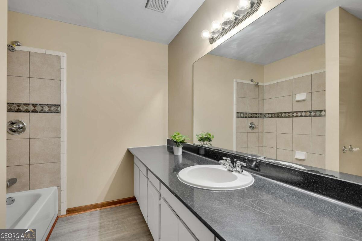 Oakland North - Residential