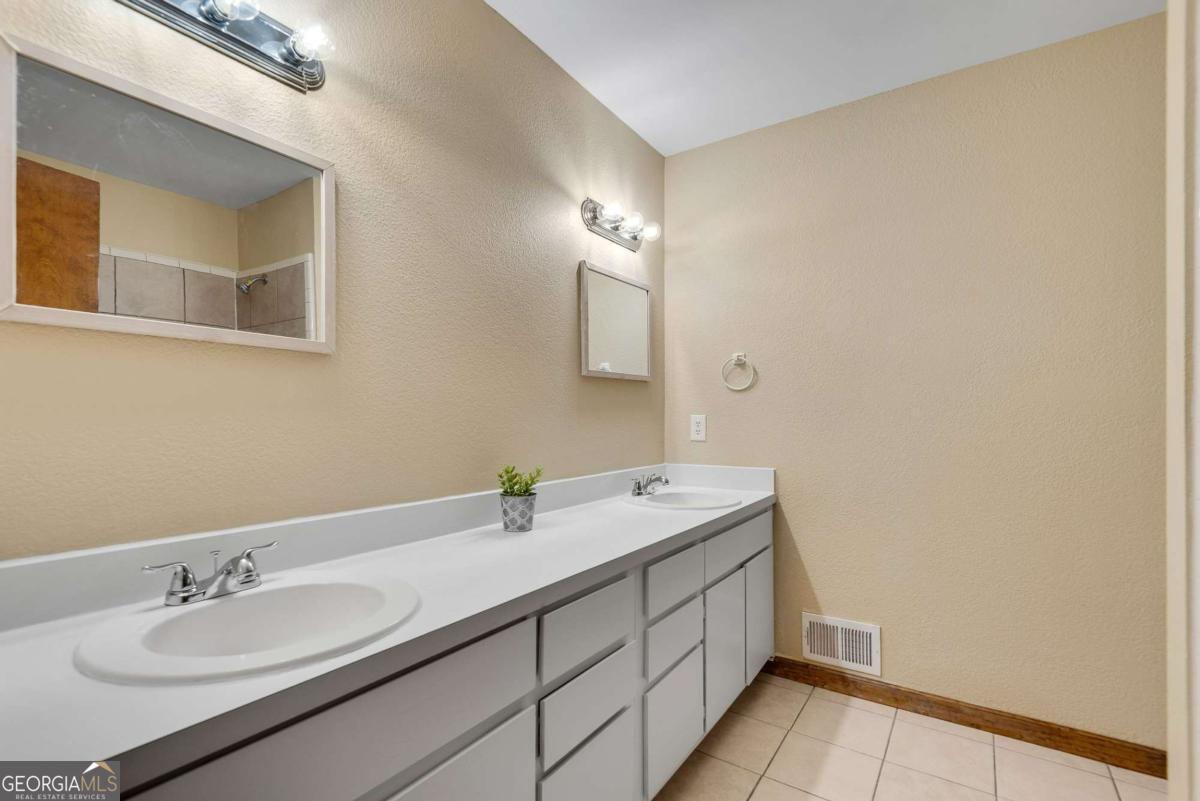 Oakland North - Residential