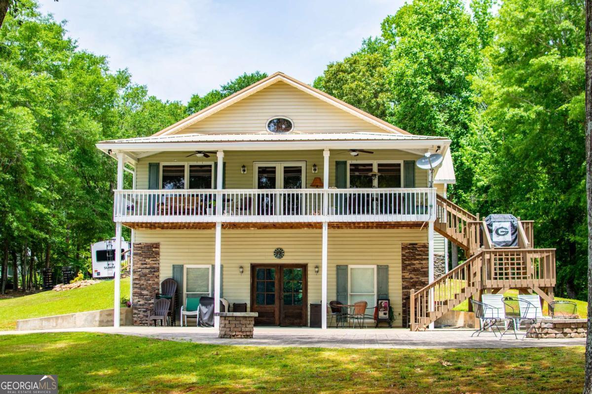 363 Poplar PL