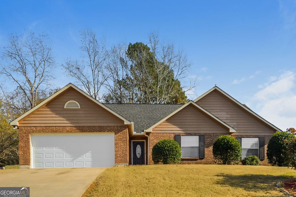 Photo of 189 Eagle Way, Stockbridge, GA 30281 (MLS # 10625311)