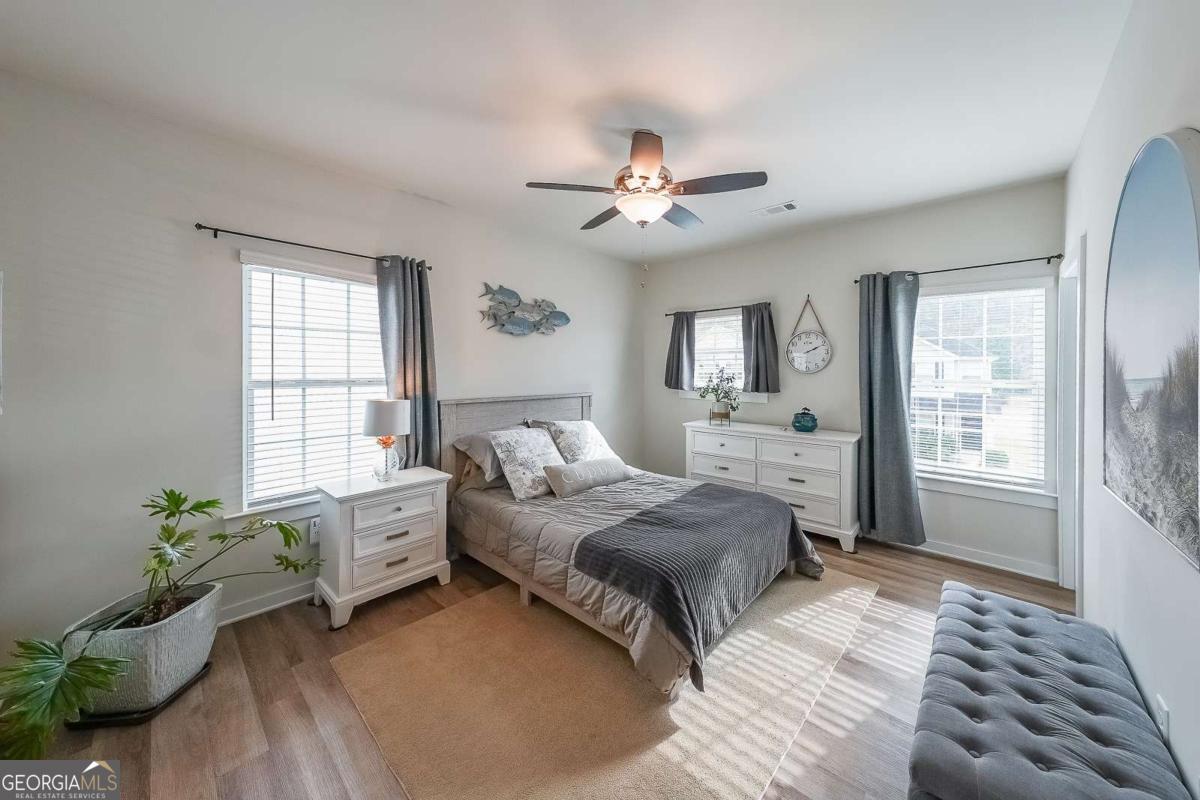 Lantern Walk - Residential