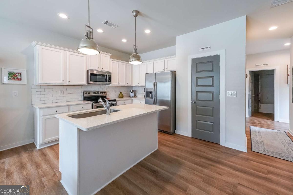 Lantern Walk - Residential