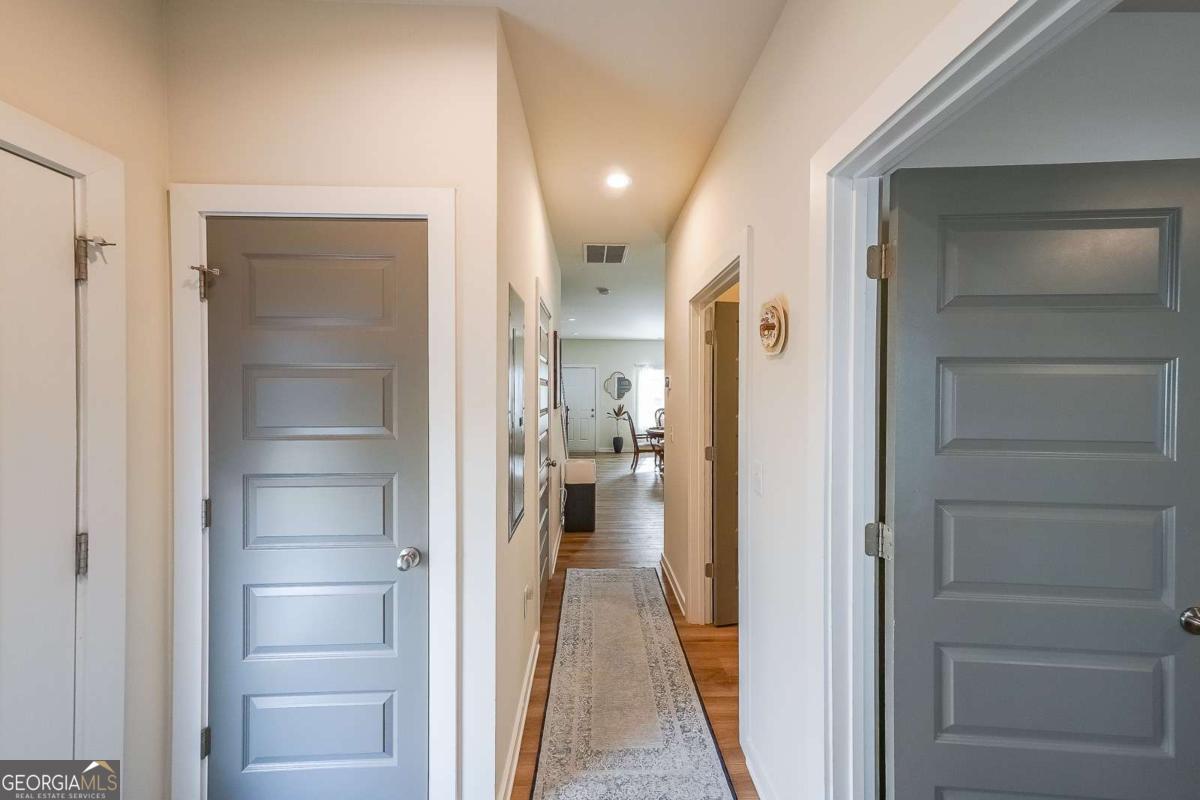 Lantern Walk - Residential