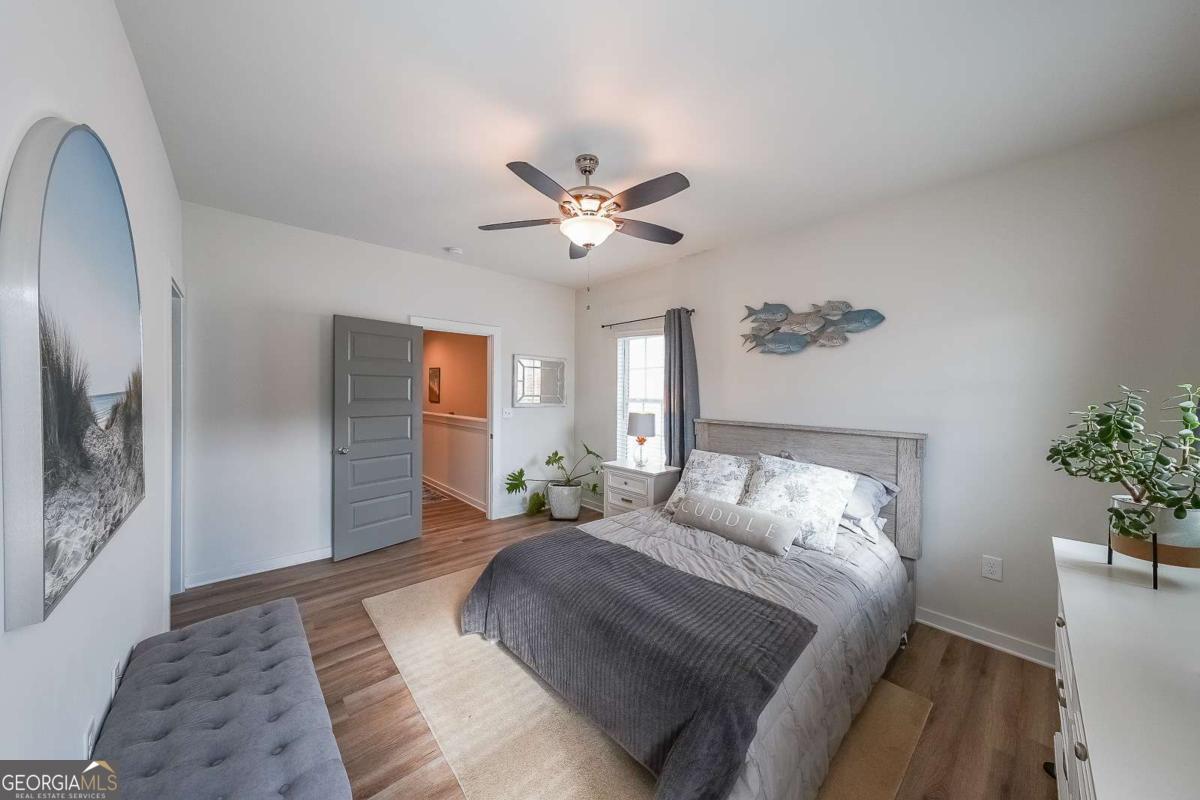 Lantern Walk - Residential