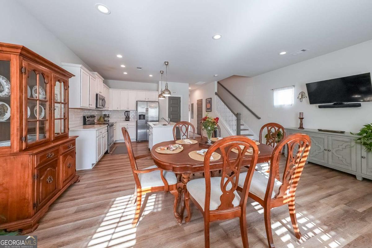 Lantern Walk - Residential