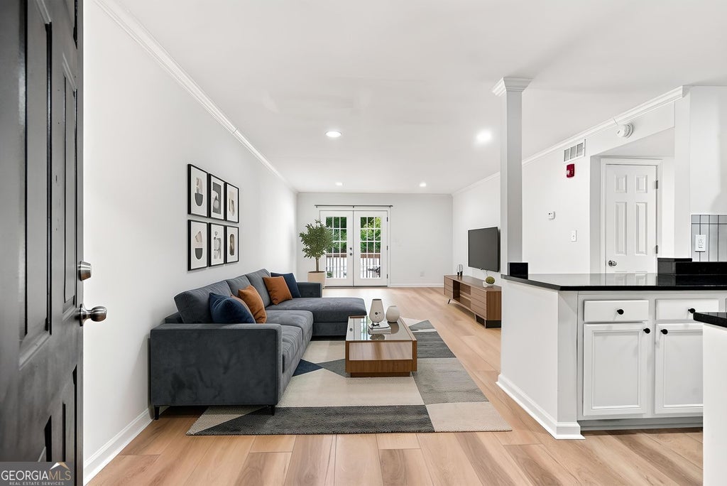 Photo of 5095 Roswell Road #209, Sandy Springs, GA 30342 (MLS # 10826651)