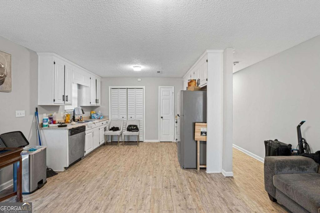 Photo of 234 Walnut Street NW, Atlanta, GA 30314 (MLS # 10682380)