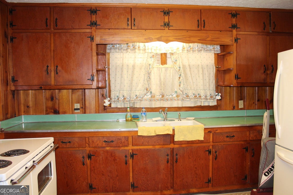 Photo of 1115 W Spring Street, Monroe, GA 30655 (MLS # 10801471)