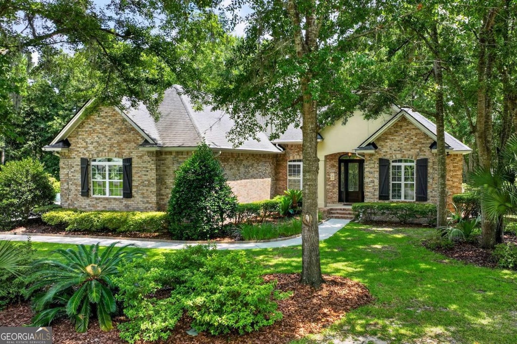 Photo of 639 Chastain Circle, Richmond Hill, GA 31324 (MLS # 10803969)