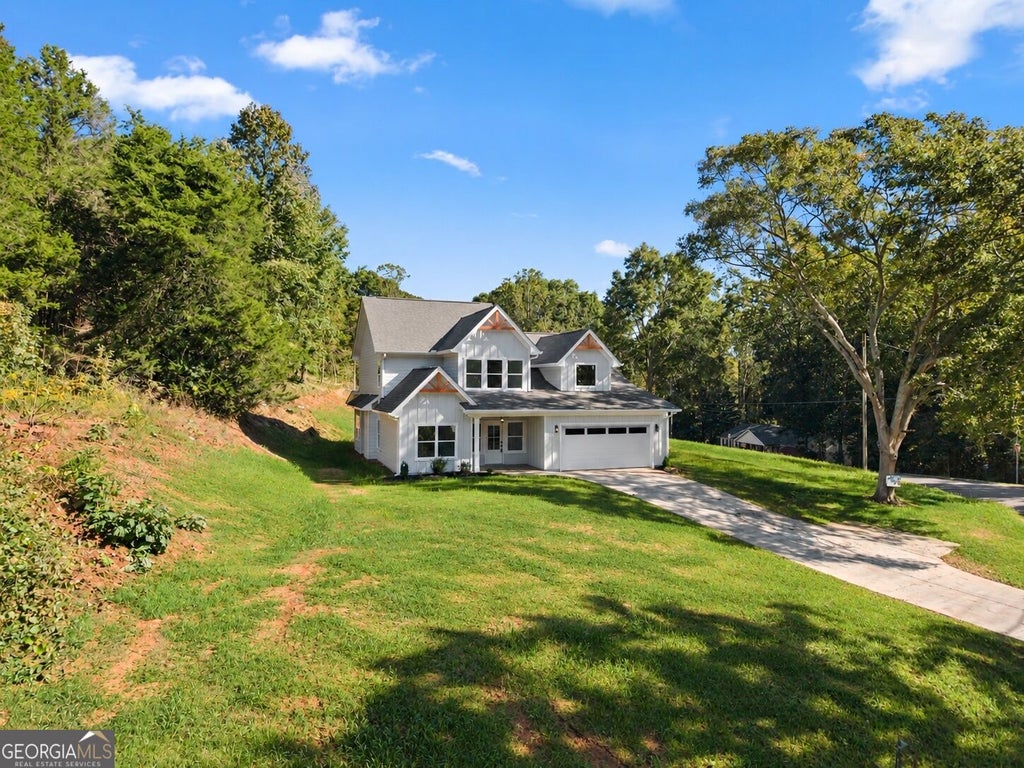Photo of 4615 PERRY Rd, Gainesville, GA 30506 (MLS # 10873764)