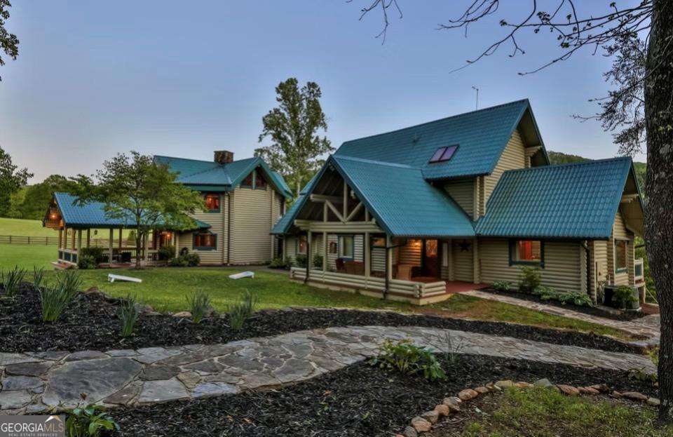 201 Mountainside PKWY