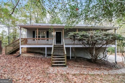 A home in Douglasville