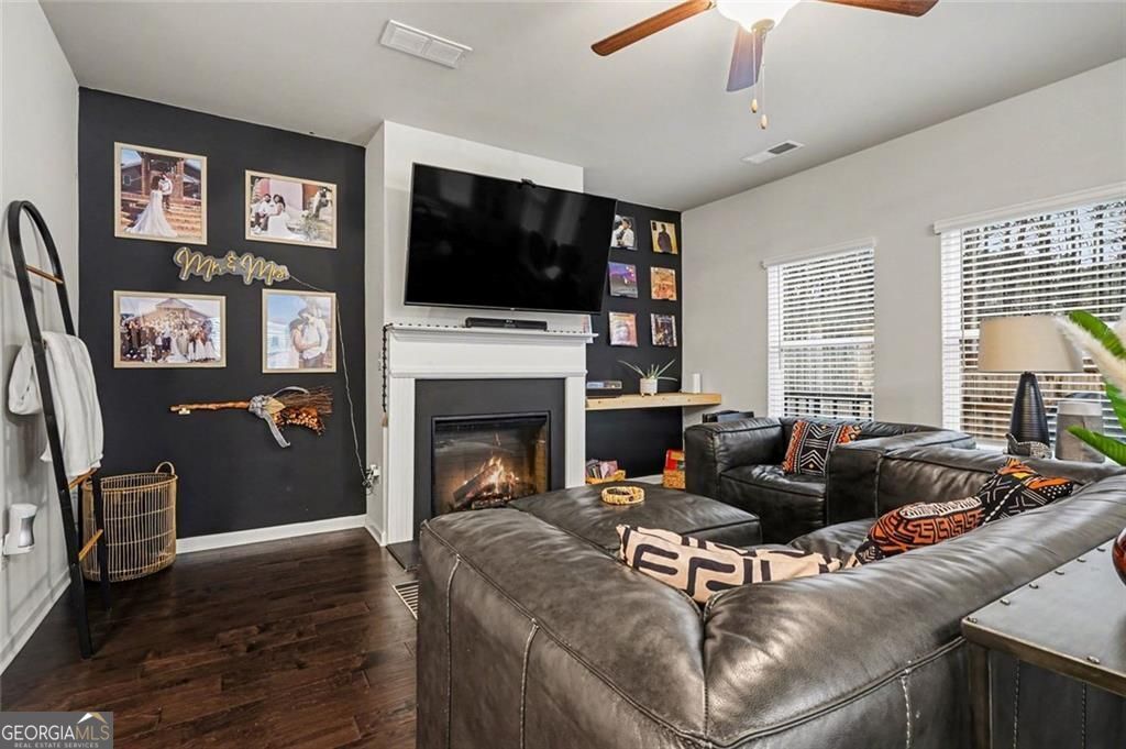5570 Cannonade LN