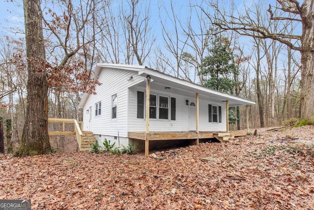 Photo of 975 Bonner Goldmine Road, Carrollton, GA 30117 (MLS # 10652261)