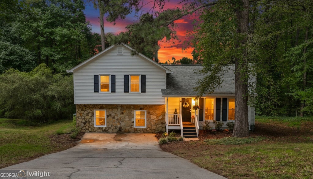 Photo of 4585 Muirwood Circle, Powder Springs, GA 30127 (MLS # 10853899)