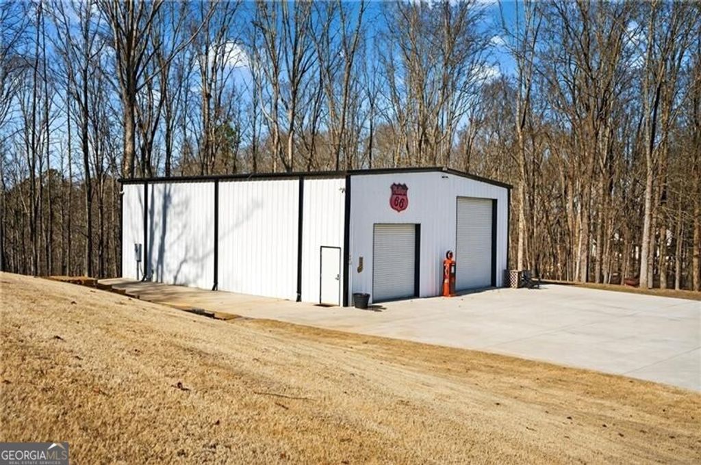 Photo of 353 Newt Green Road, Cumming, GA 30028 (MLS # 10683765)