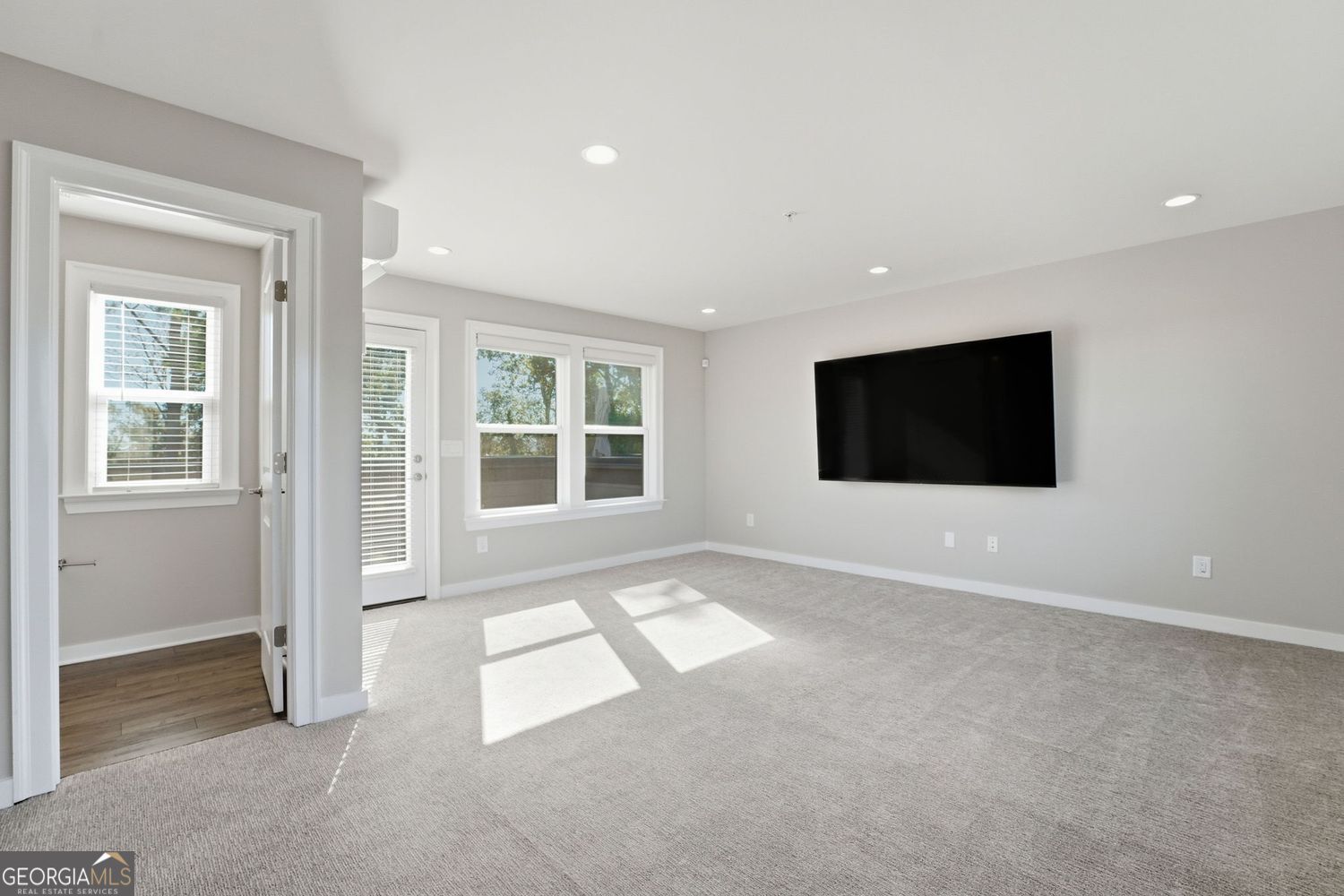 Altus at the Quarter - Residential