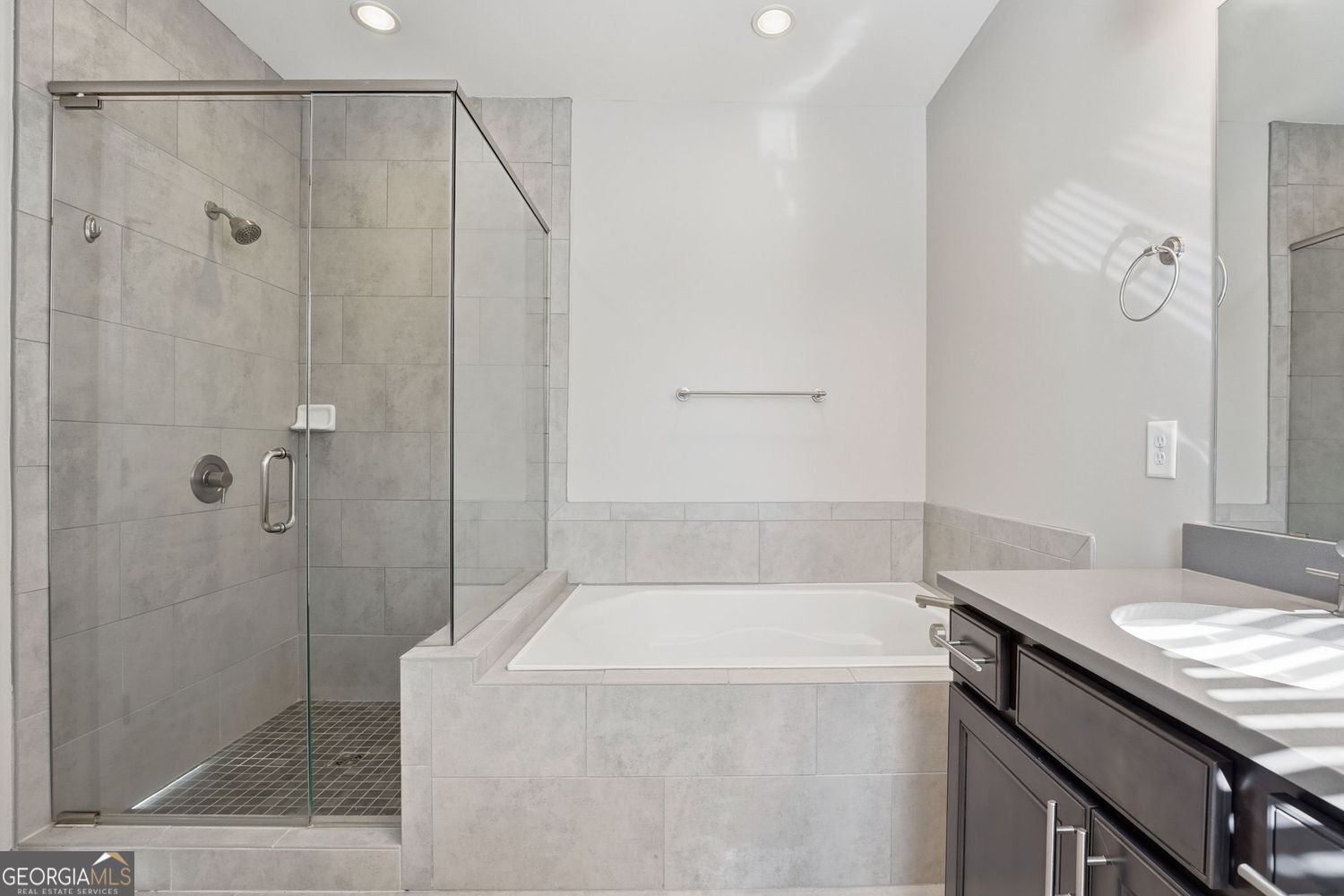 Altus at the Quarter - Residential