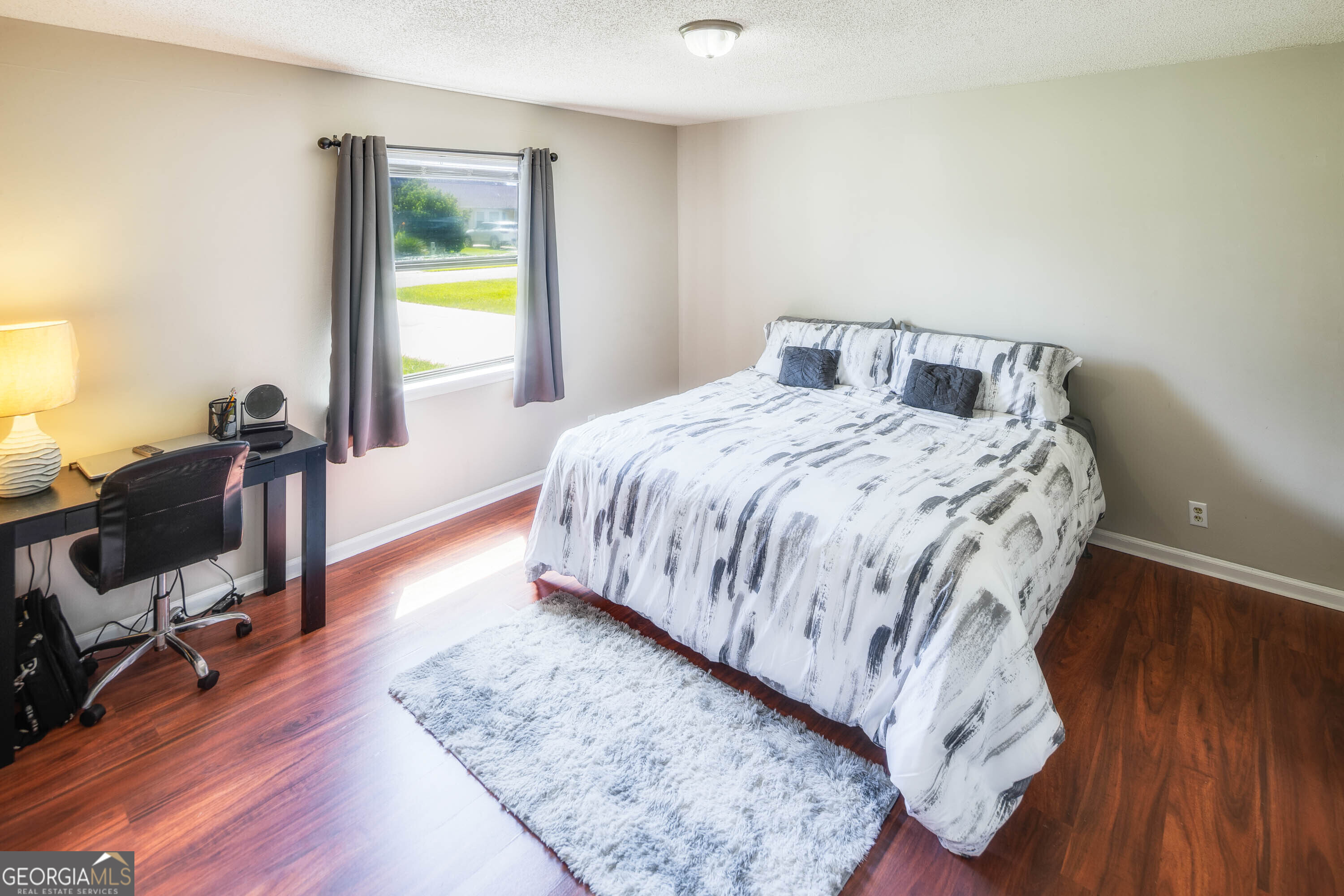 145 Fairfield DR