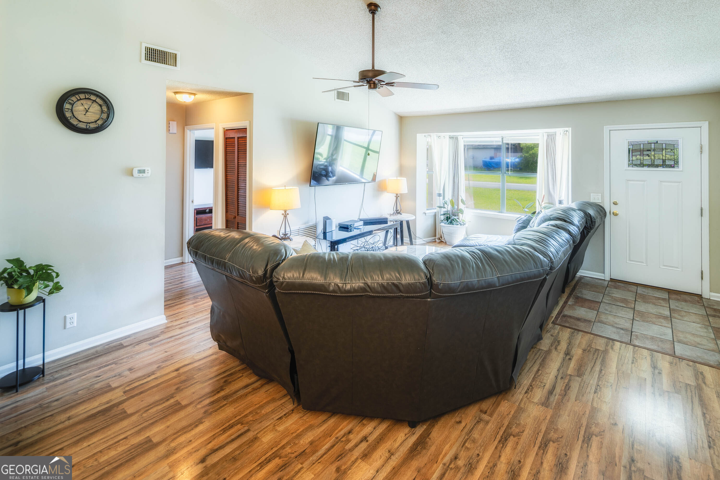 145 Fairfield DR