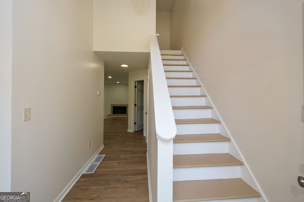 Wellcrest Townhomes - Residential