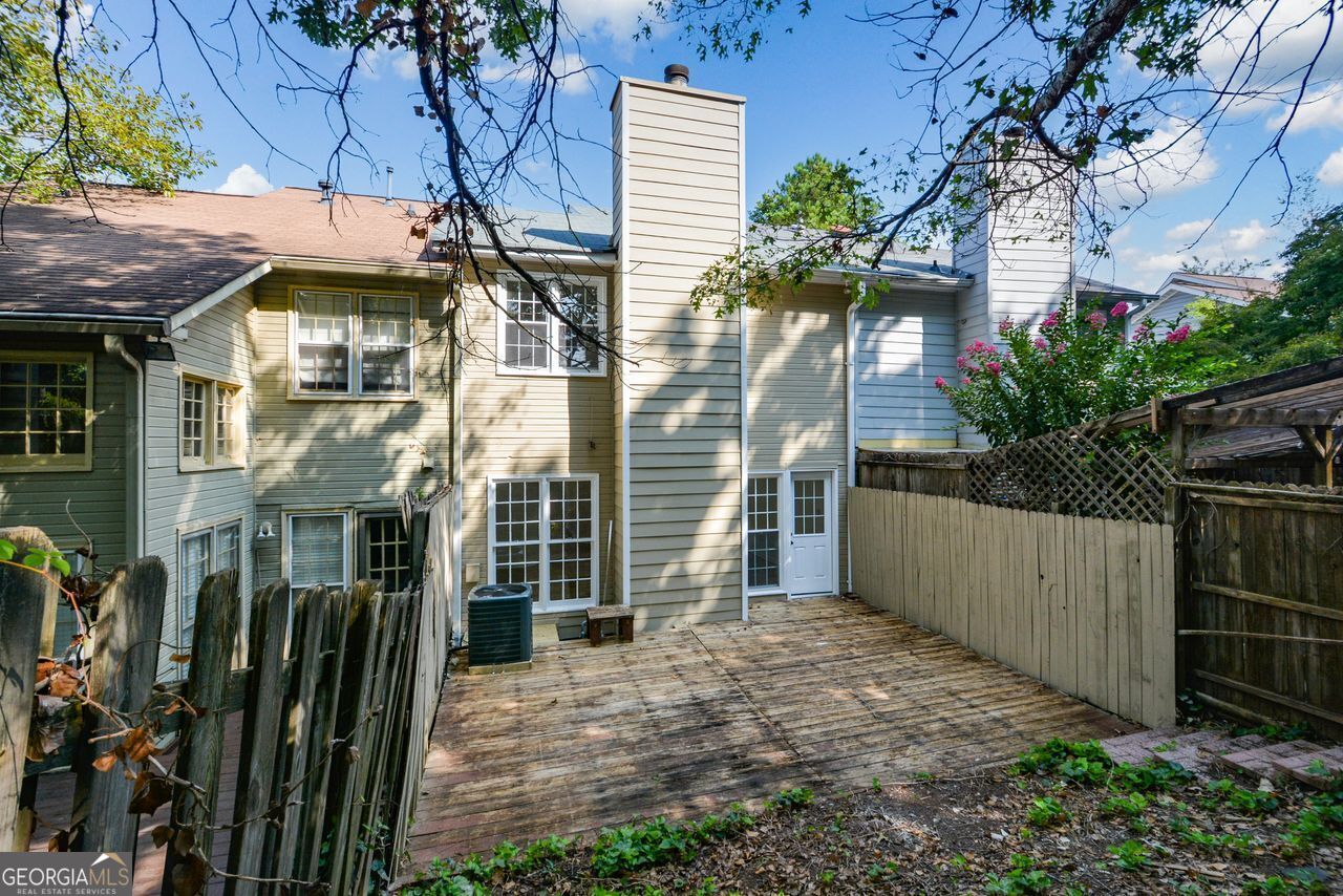 Wellcrest Townhomes - Residential