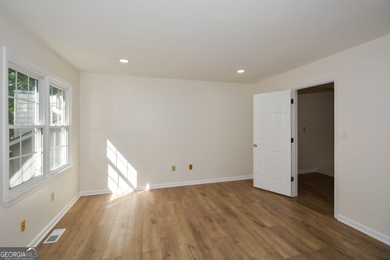Wellcrest Townhomes - Residential
