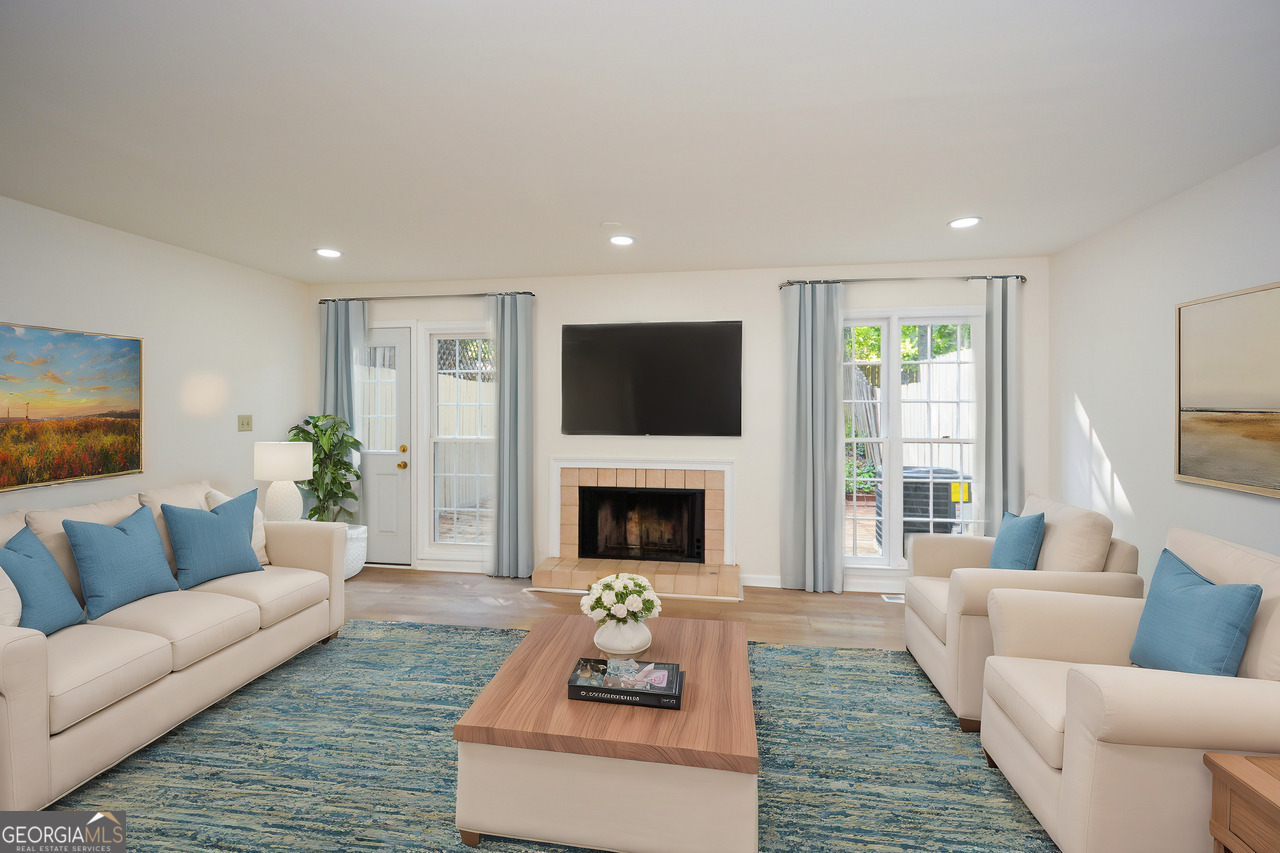 Wellcrest Townhomes - Residential