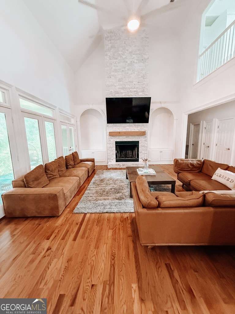 2115 Cumberland Land LN