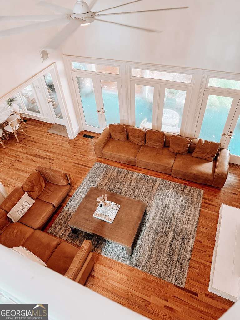 2115 Cumberland Land LN