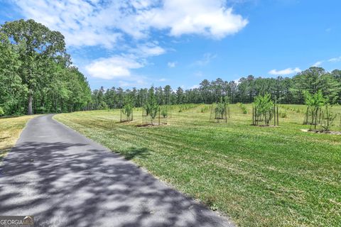 A home in Newnan