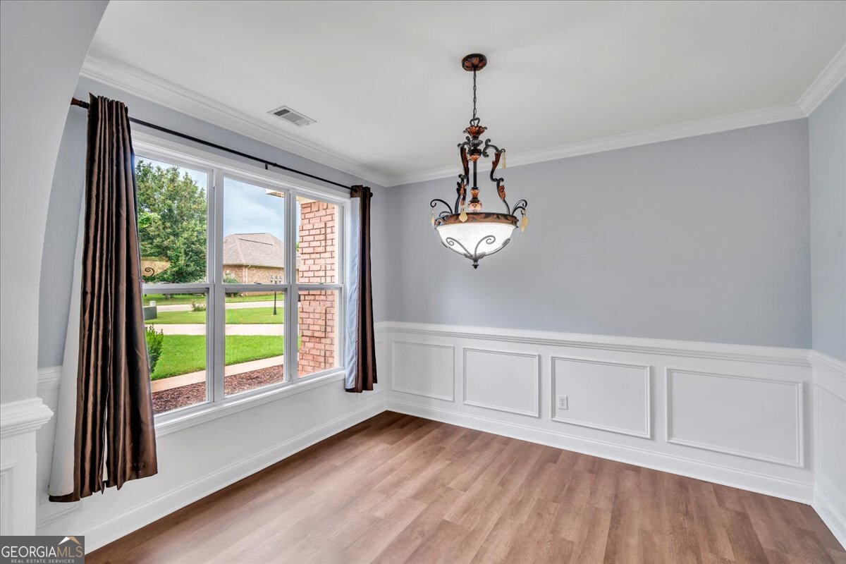 100 Montview WAY