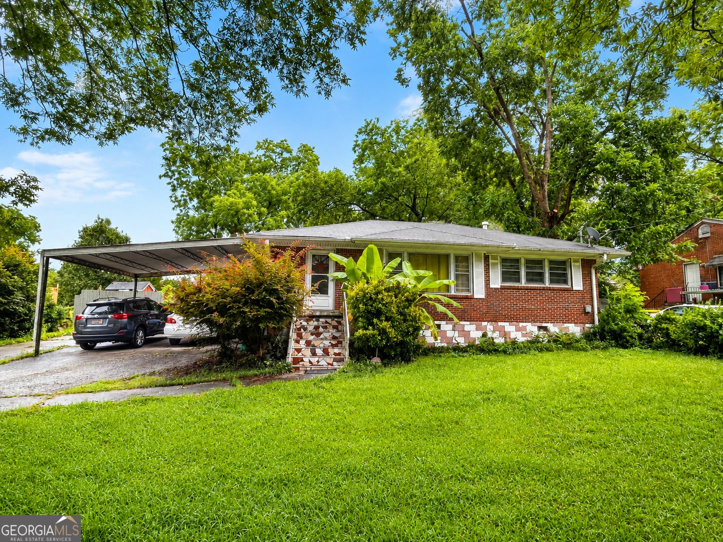 1035 Stoneybrook RD