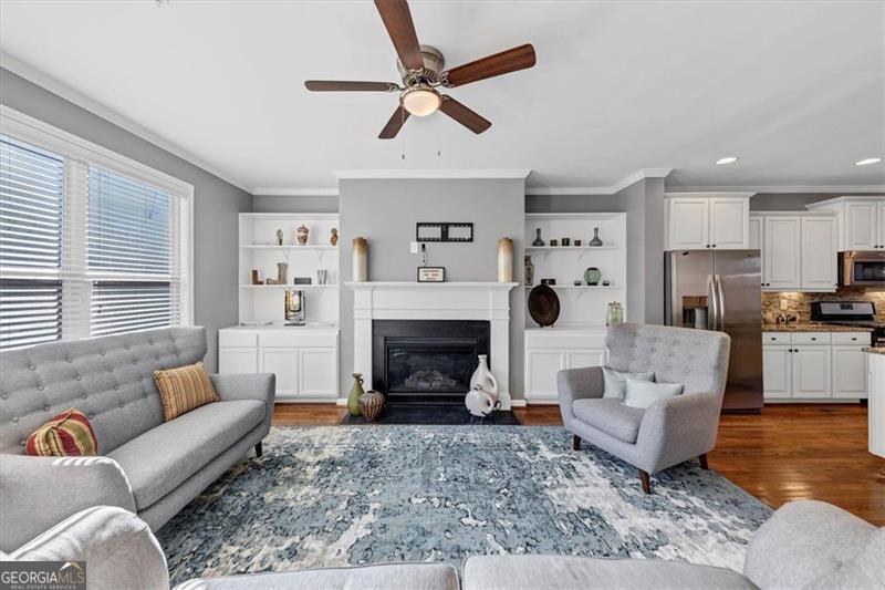 1222 Poston PL
