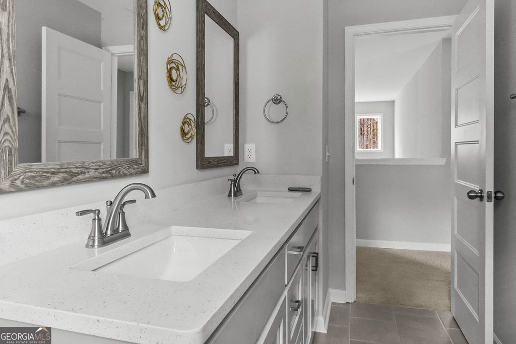 Photo of 52 Hidden Lake Trl, Pine Mountain, GA 31822 (MLS # 10676036)