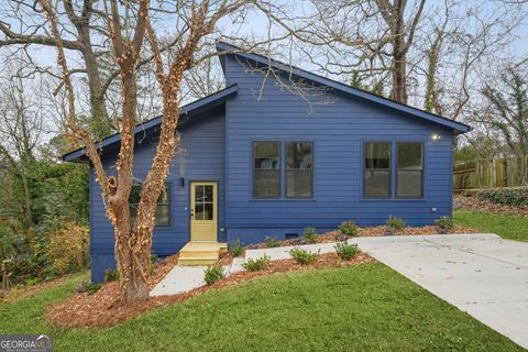 Photo of 1674 Mary George Avenue NW, Atlanta, GA 30318 (MLS # 10669928)