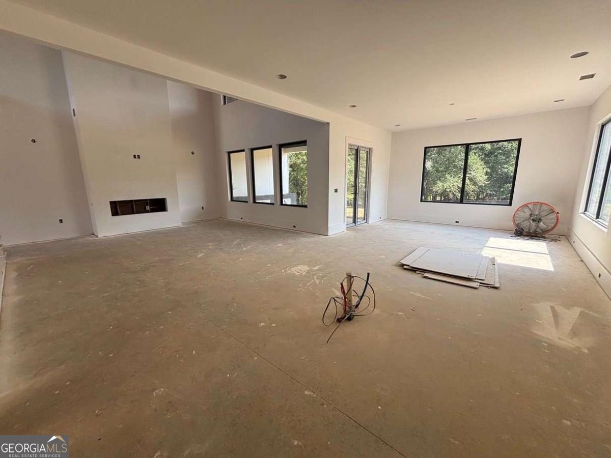 3275 Kelly Glen CT