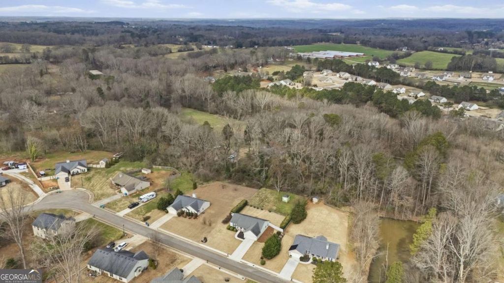 Photo of 228 Falling Leaf Lane, Winder, GA 30680 (MLS # 10700296)