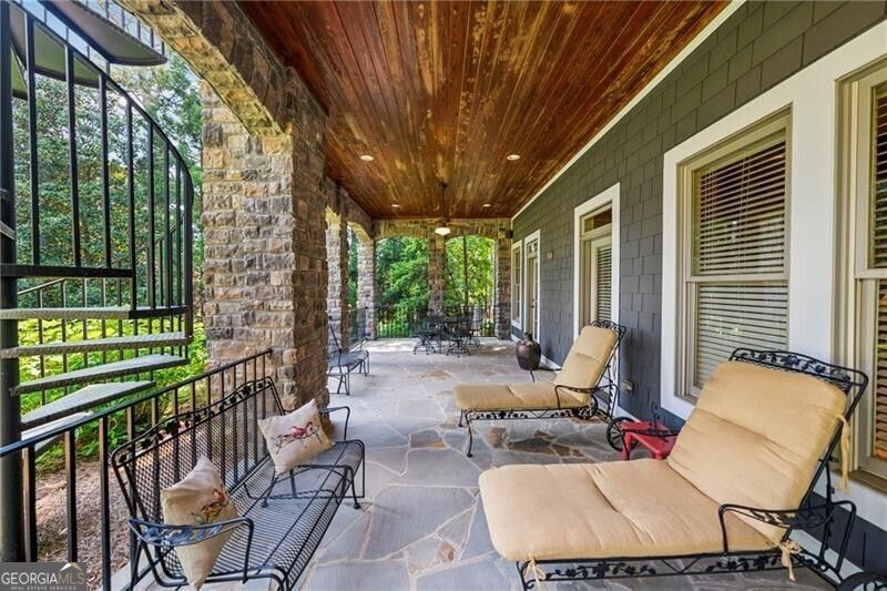 Milton, Georgia 30004, United States, 8 Bedrooms Bedrooms, ,10 BathroomsBathrooms,Residential,Active,123574