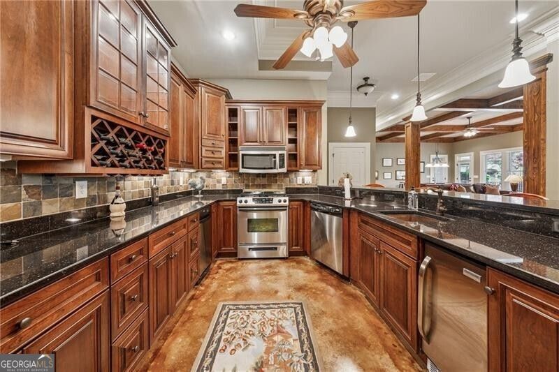 Milton, Georgia 30004, United States, 8 Bedrooms Bedrooms, ,10 BathroomsBathrooms,Residential,Active,123574