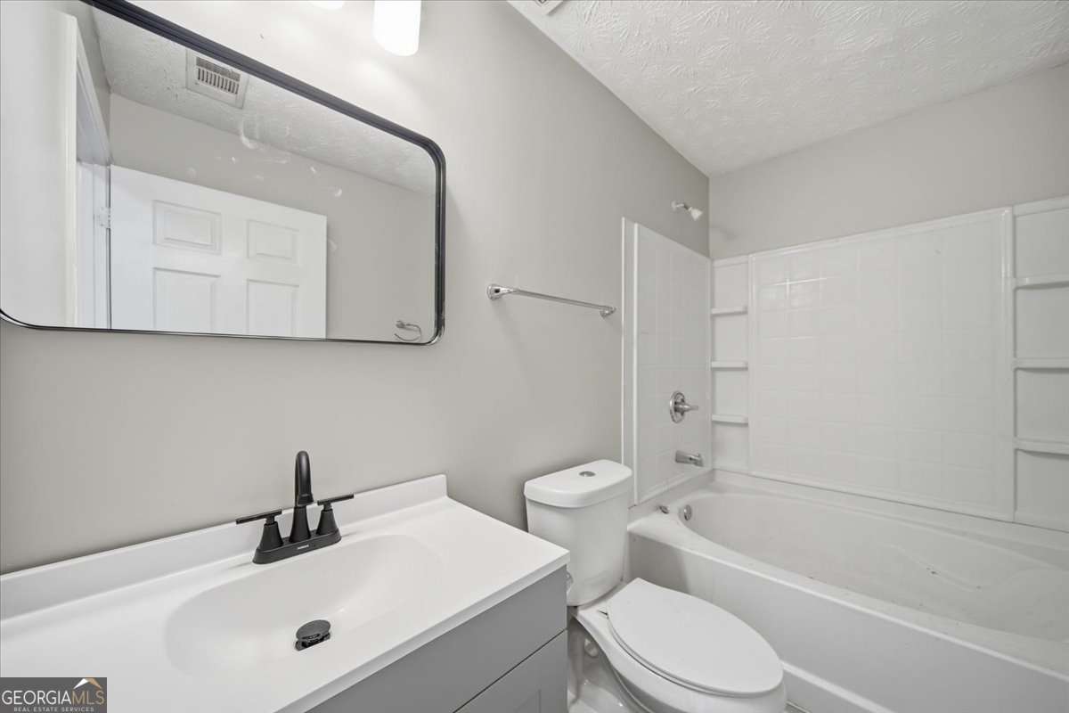 Fairington Ridge Rev 03-01 - Residential