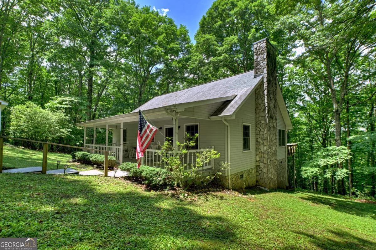 221 Shade Tree Lane Unit 15