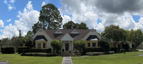 A home in Baxley