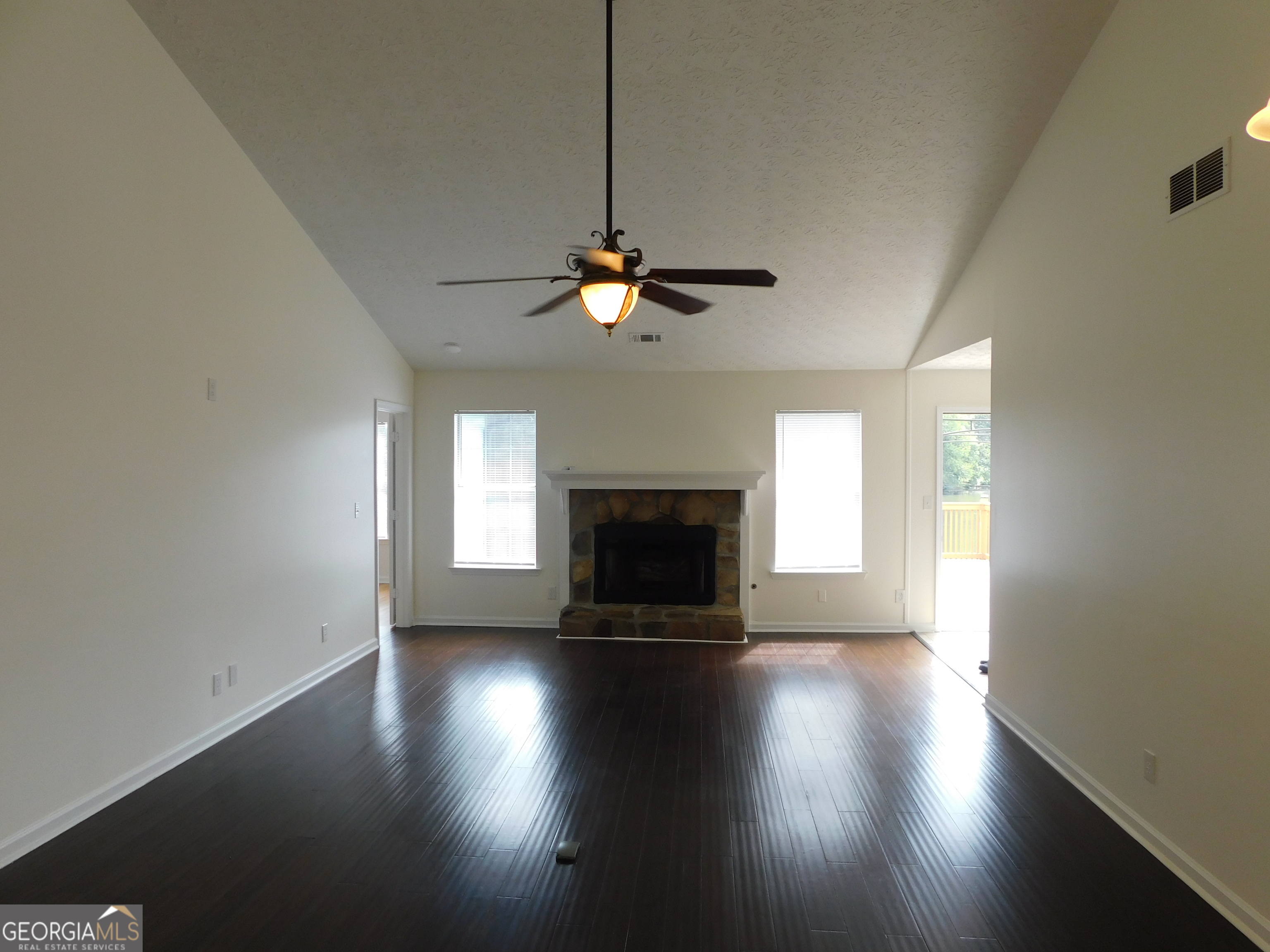 Old Mill Landing - Residential